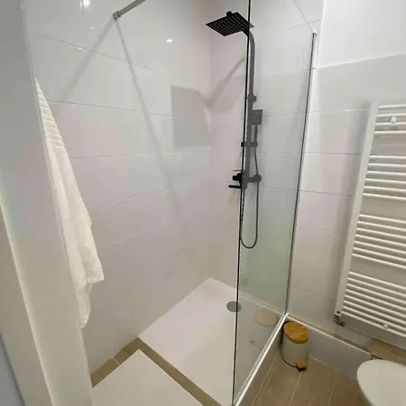 Apartment Equipe Proche Thermes Royat *